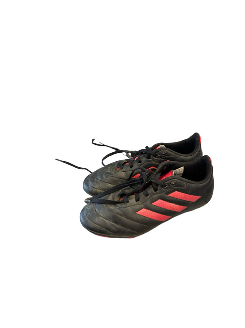 Vist Large View of Product Image Which is Used Adidas Soccer Cleats Black Junior 02.5
