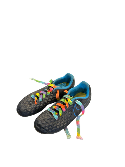 Vist Large View of Product Image Which is Used Nike Soccer Cleats Black Junior 03