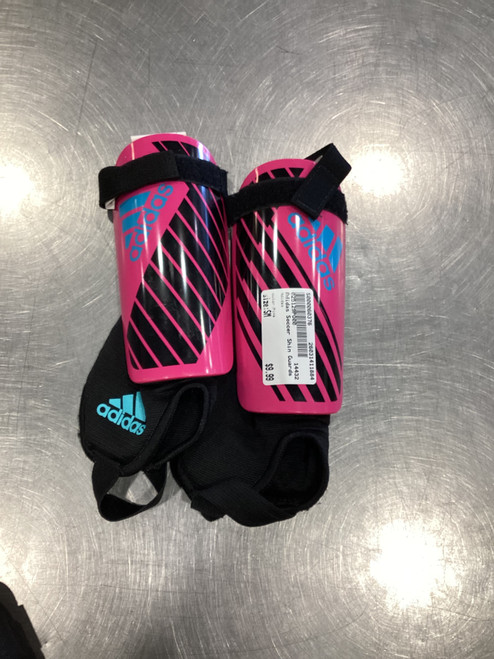 Vist Large View of Product Image Which is Used Adidas Soccer Shin Guards Junior Pink SM
