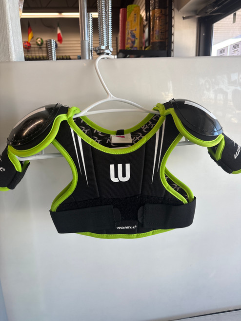 Vist Large View of Product Image Which is Used WinnWell TYKE Youth Shoulder Pads LG