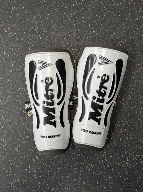Vist Large View of Product Image Which is Used Mitre Soccer Shin Guards Adult White XL