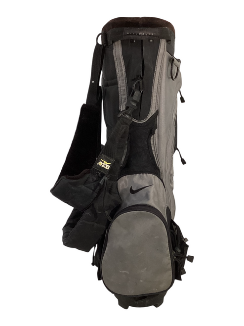 Vist Large View of Product Image Which is Used Nike Junior GOLF BAG Stand Bag Black