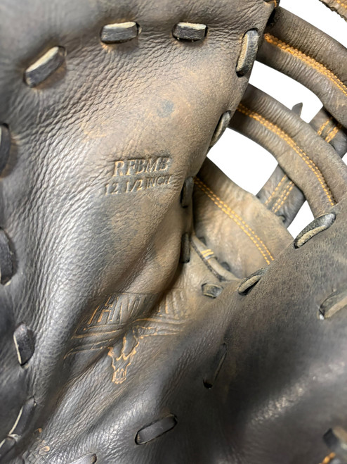Vist Large View of Product Image Which is Used Rawlings RENEGADE BB/SB First Base LH Throw Black 11 1/2"