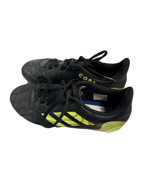 Vist Large View of Product Image Which is Used Adidas Soccer Cleats Black Junior 02