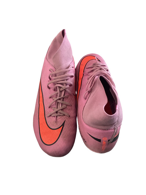 Vist Large View of Product Image Which is Used Nike Soccer Cleats Pink Senior 11