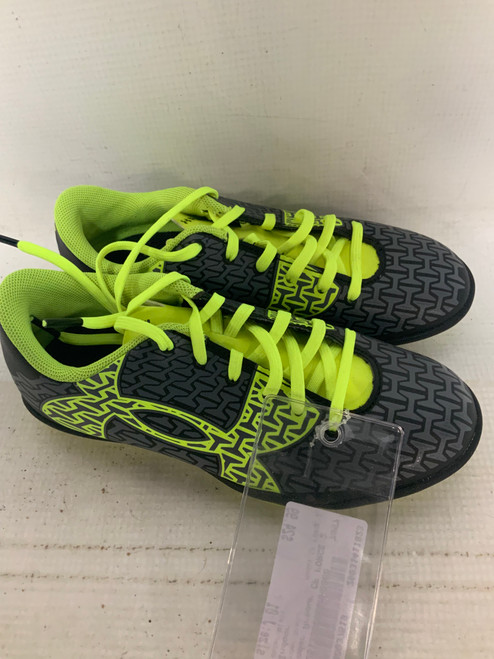 Vist Large View of Product Image Which is Used Under Armour CF FORCE 2 Soccer Indoor Shoes Black Junior 01