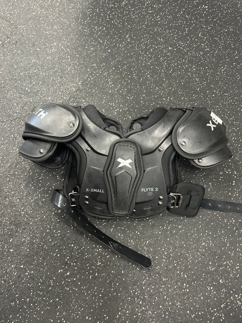 Vist Large View of Product Image Which is Used Xenith FLYTE 2 TD SP YOUTH FB Shoulder Pads Black XS
