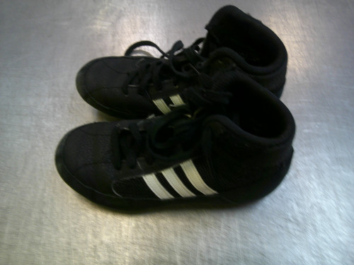 Vist Large View of Product Image Which is Used Adidas Wrestling Shoes Black Junior 01