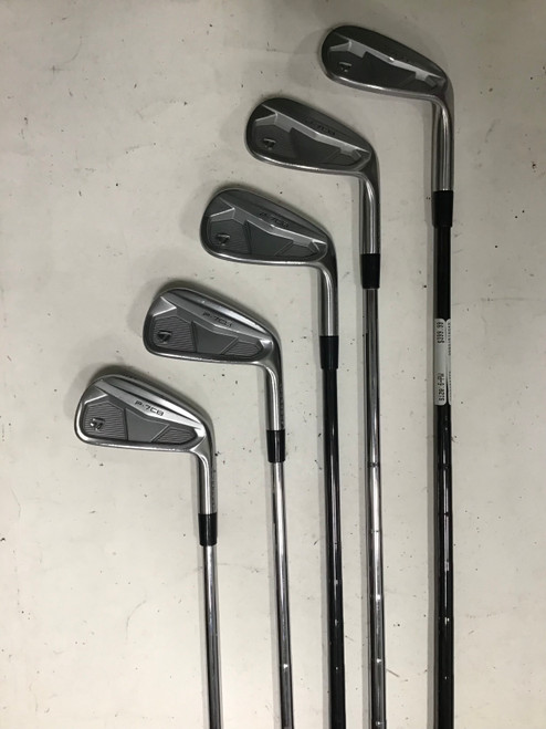 Vist Large View of Product Image Which is Used Taylormade P-7CB Mens Iron Set RH 6I-PW
