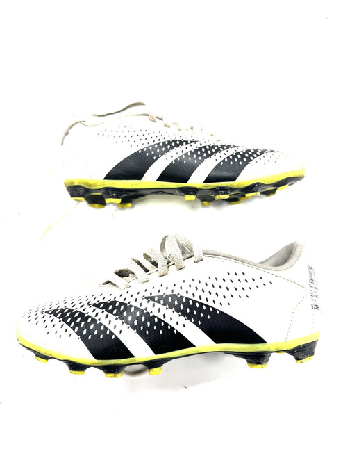 Vist Large View of Product Image Which is Used Adidas Soccer Cleats White Junior 01.5