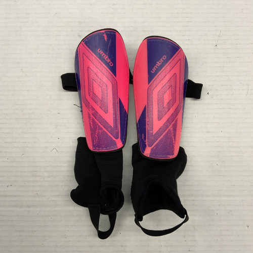 Vist Large View of Product Image Which is Used Umbro Soccer Shin Guards Junior Pink MD