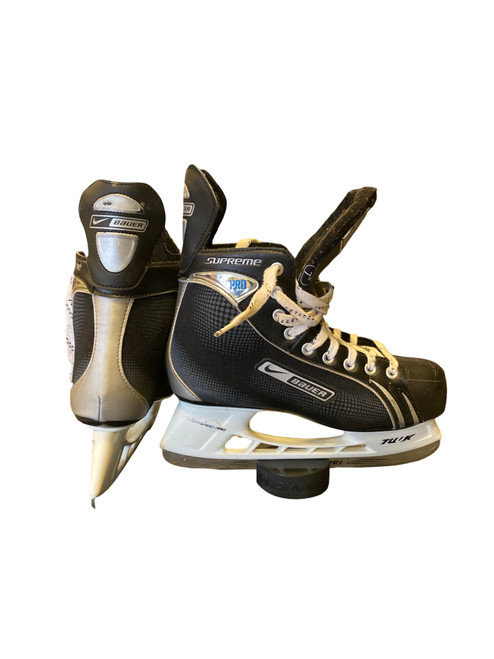 Vist Large View of Product Image Which is Used Bauer PRO Senior Hockey Skate Senior 7