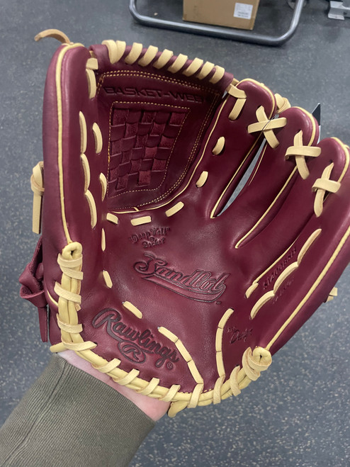 Vist Large View of Product Image Which is New Rawlings Sandlot Fielders
