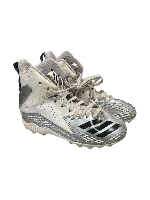 Vist Large View of Product Image Which is Football cleats