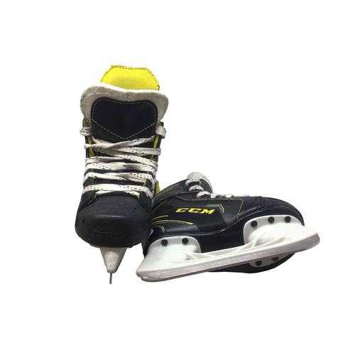 Vist Large View of Product Image Which is Used CCM SUPER TACKS 9350 Youth Hockey Skate Youth 08.0