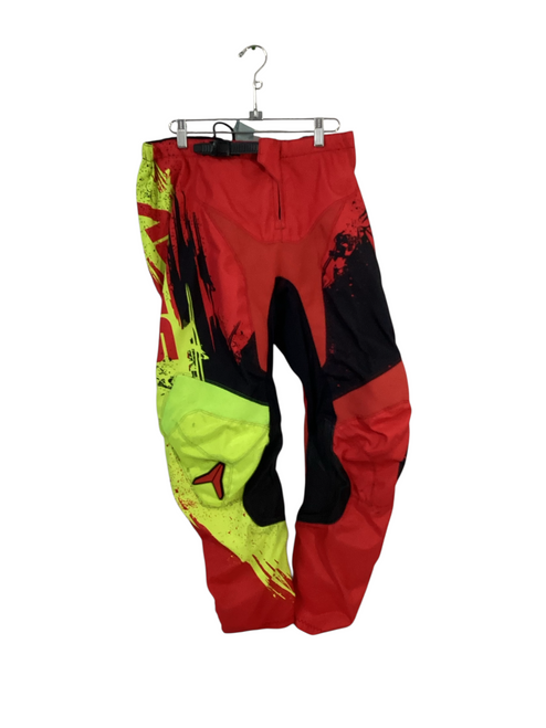 Vist Large View of Product Image Which is Used ALIAS M2 Adult Bottom Red LG