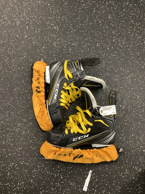 Vist Large View of Product Image Which is Used CCM TACKS 9080 Senior Hockey Skate Senior 8