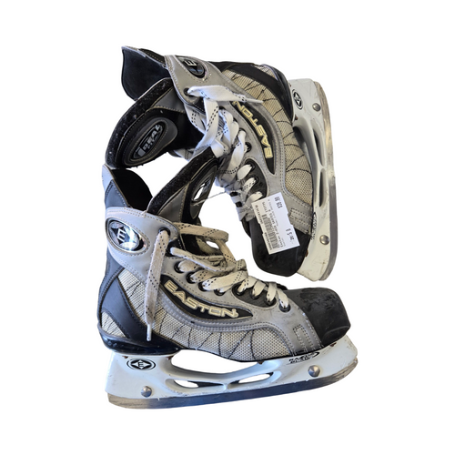Vist Large View of Product Image Which is Used Easton Z-AIR SKATES 8 Senior Hockey Skate Senior 8