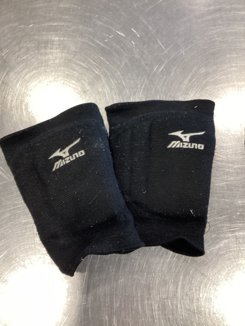 Vist Large View of Product Image Which is Used Mizuno VB Knee Pads Black