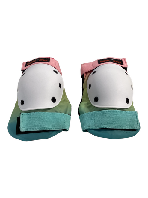 Vist Large View of Product Image Which is Used EIGHT BALL Skateboard Accessory