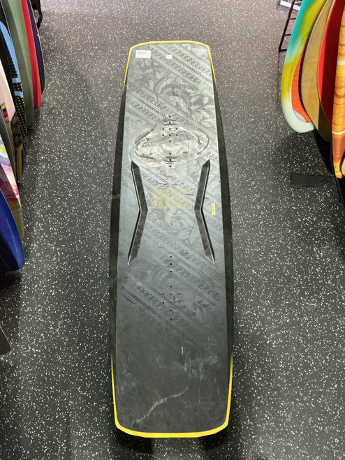 Vist Large View of Product Image Which is Used JONE CONFLICT Wakeboard Black 138 cm