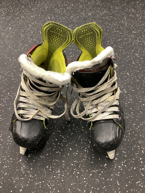Vist Large View of Product Image Which is Used Bauer X VELOCITY Junior Hockey Skate Junior 02