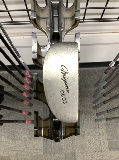 Vist Large View of Product Image Which is Used Mizuno Womens Putter RH