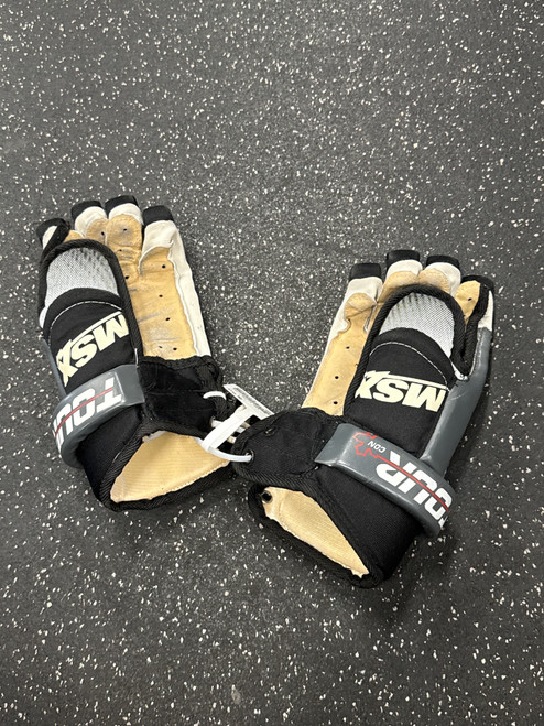 Vist Large View of Product Image Which is Used Tour Skate MSX Senior Gloves Black MD