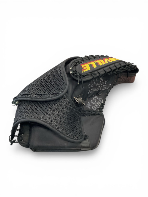 Vist Large View of Product Image Which is Used Louisville Slugger MELTDOWN Junior Goalie Catcher Black