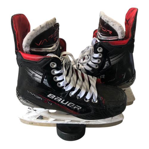 Vist Large View of Product Image Which is Used Bauer VAPOR X4 Intermediate Hockey Skate Intermediate 4.5