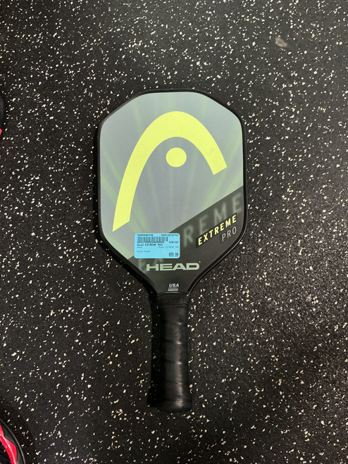 Vist Large View of Product Image Which is Used Head EXTREME PRO Pickleball Racquet Green