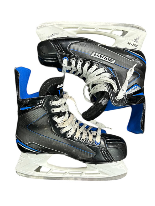 Vist Large View of Product Image Which is Used Bauer NEXUS 2700 Senior Hockey Skate Senior 10