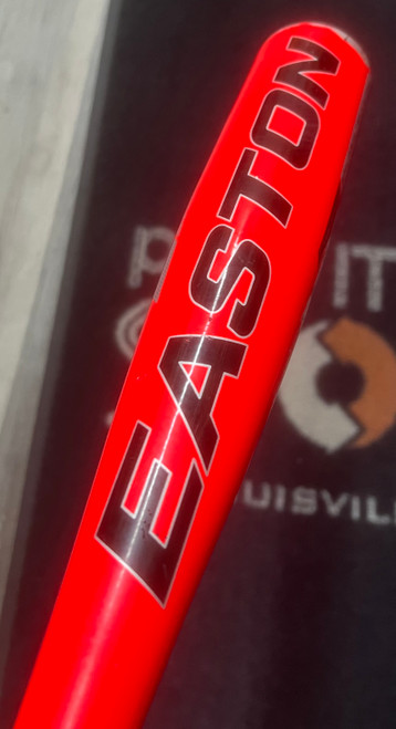 Vist Large View of Product Image Which is Used Easton TYPHOON BB/SB USA 2 1/4 Bat 27"