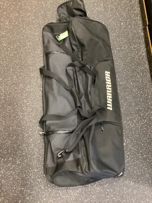 Vist Large View of Product Image Which is Used Warrior Team Carry Bag Black