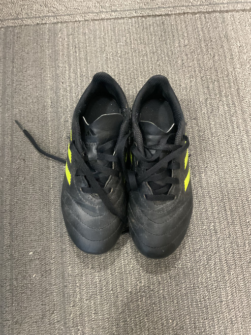 Vist Large View of Product Image Which is Used Adidas Soccer Cleats Black Youth 12.0