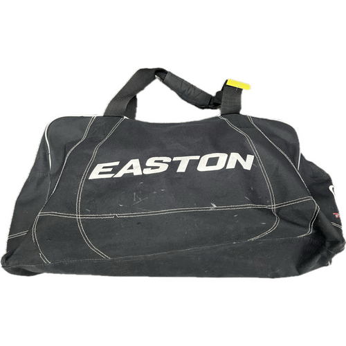 Vist Large View of Product Image Which is Used Easton TOTAL HOCKEY Jr Hockey Carry Black
