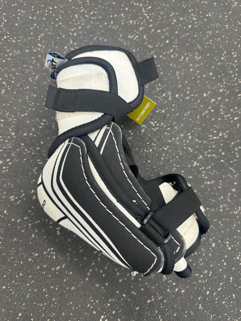 Vist Large View of Product Image Which is Used WinnWell AMP500 Senior Elbow Pads SM