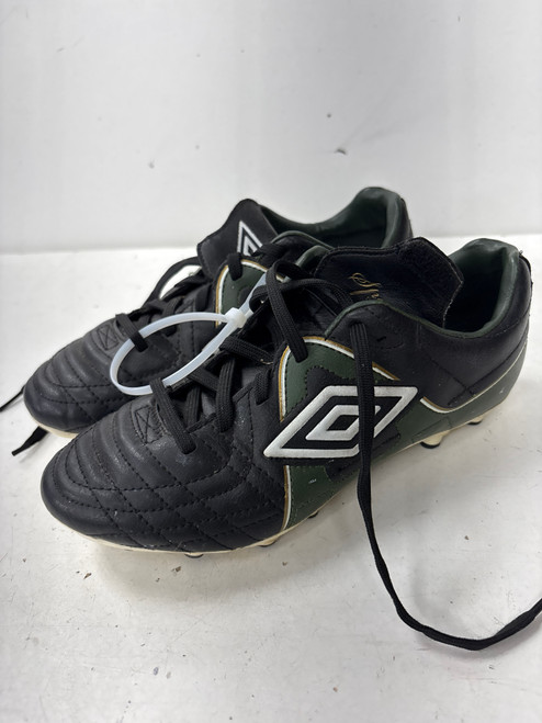 Vist Large View of Product Image Which is Used Umbro SPECIAL Soccer Cleats Black Junior 04