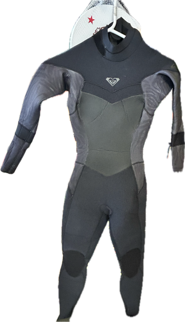 Vist Large View of Product Image Which is Used Billabong Mens Full Suit Black W02