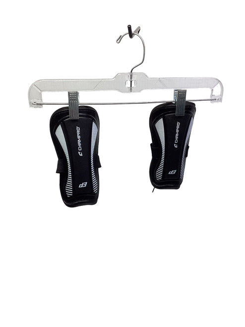 Vist Large View of Product Image Which is Used Champro D3 SOCCER SHINGUARDS Soccer Shin Guards Junior Black SM