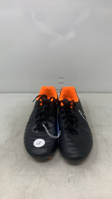 Vist Large View of Product Image Which is Used Nike Soccer Cleats Black Junior 03