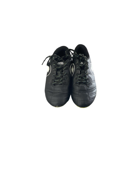 Vist Large View of Product Image Which is Used Soccer Cleats Black Youth 13.0