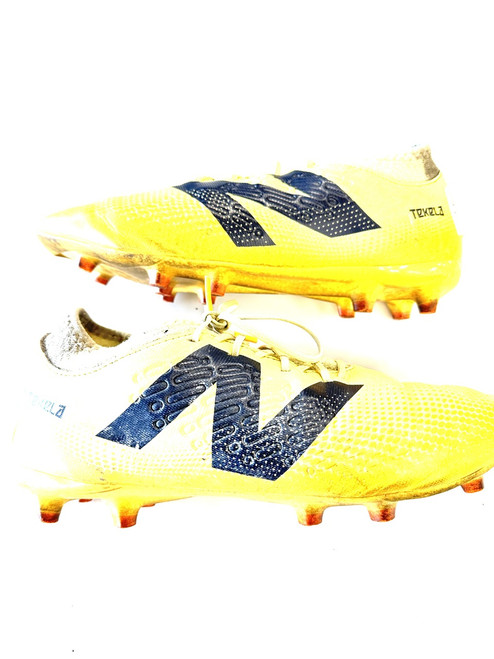 Vist Large View of Product Image Which is Used New Balance Soccer Cleats Yellow Senior 9.5