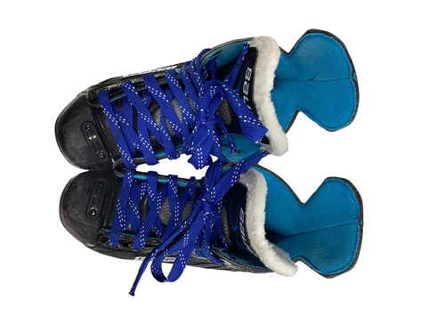 Vist Large View of Product Image Which is Used Bauer XLP Youth Hockey Skate Youth 12.0
