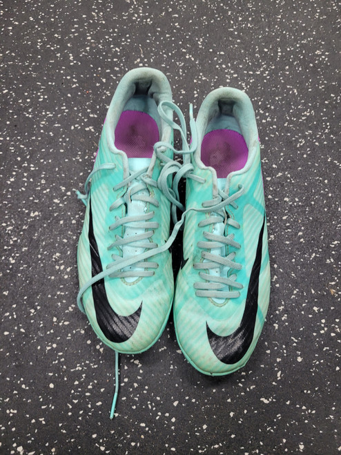 Vist Large View of Product Image Which is Used Nike Soccer Indoor Shoes Turquoise Youth 06.5