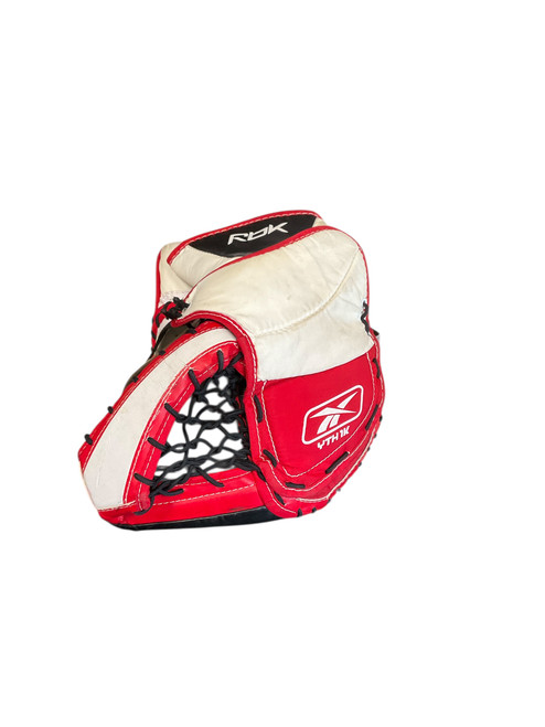 Vist Large View of Product Image Which is Used Reebok 1K Youth Goalie Catcher None