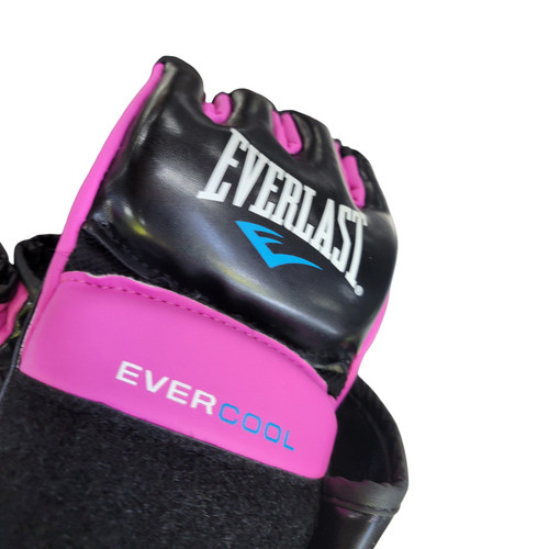 Vist Large View of Product Image Which is Used Everlast Boxing Gloves Pink Junior