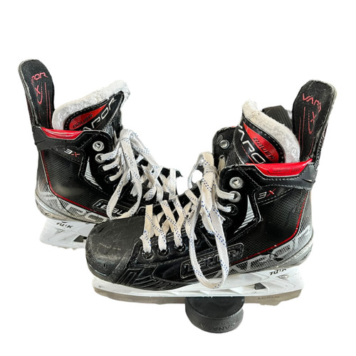 Vist Large View of Product Image Which is Used Bauer VAPOR 3X Senior Hockey Skate Senior 4.5