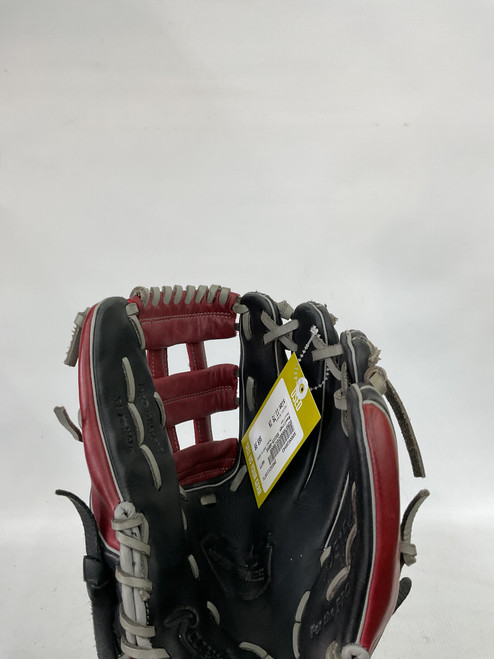 Vist Large View of Product Image Which is Used Rawlings R9315-6BSG BB/SB Glove RH Throw Black 11 3/4"
