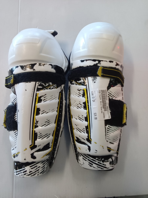 Vist Large View of Product Image Which is Used CCM Youth Shin Guards White 10"